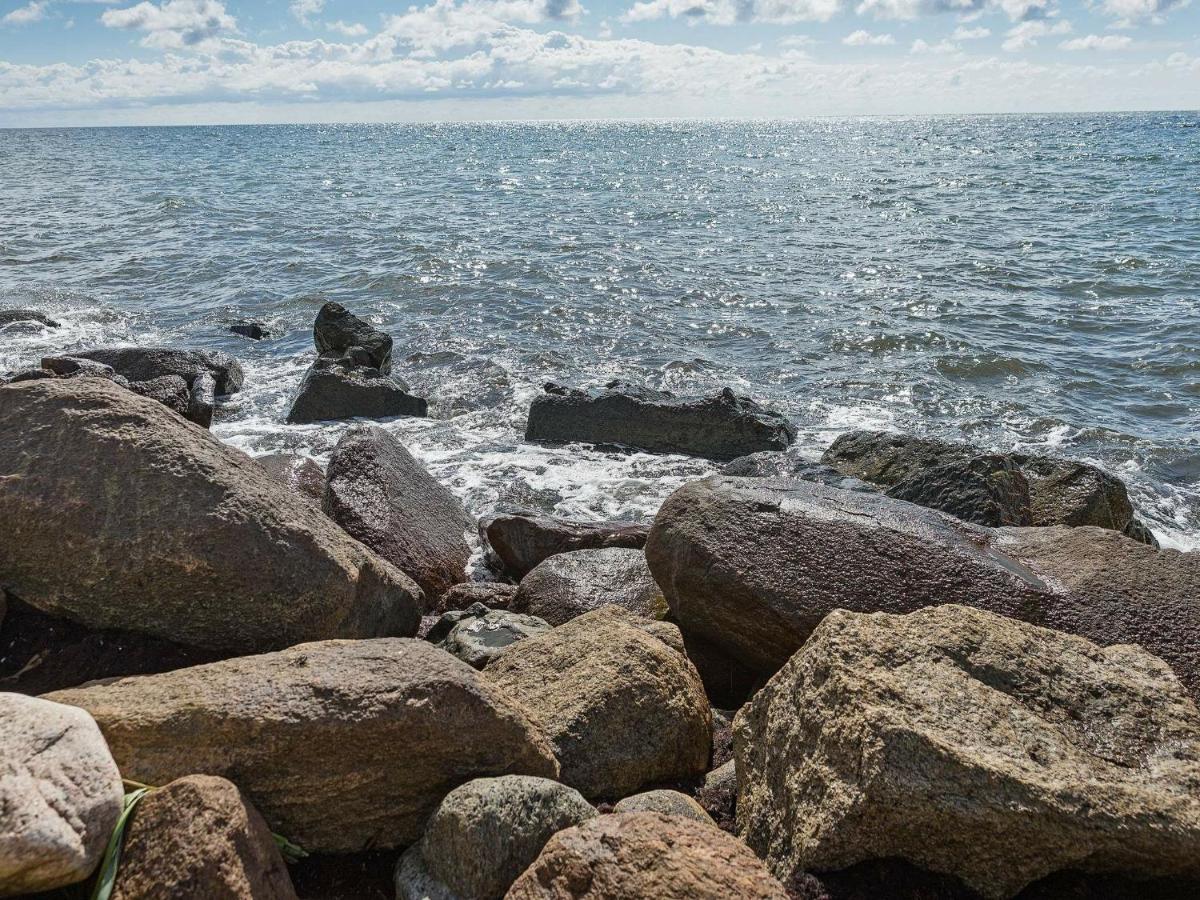 12 Person Holiday Home In Aakirkeby Vester Somarken Eksteriør billede
