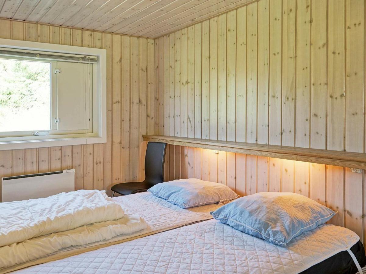 12 Person Holiday Home In Aakirkeby Vester Somarken Eksteriør billede